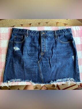 Old navy denim blue mini skirt